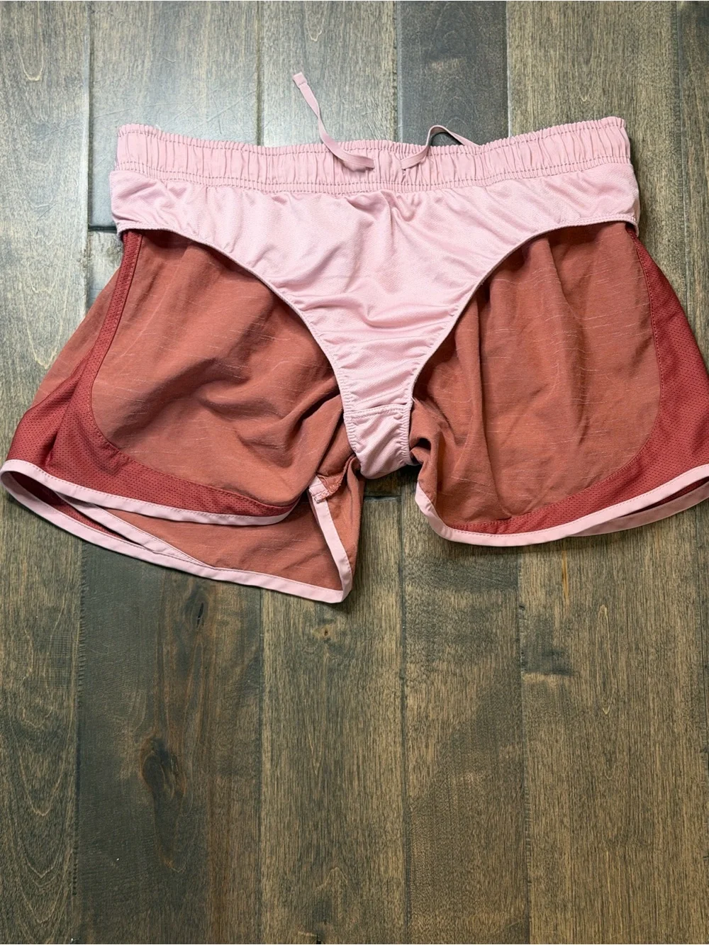 Nike Dri-FIT Tempo Running Shorts Women’s Large Rust Pink Athletic Lined